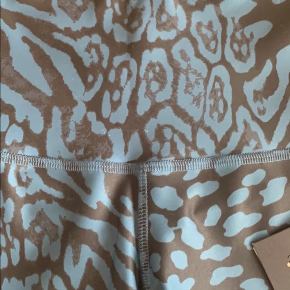 Strut This Teagan Legging - Picture 3 of 5